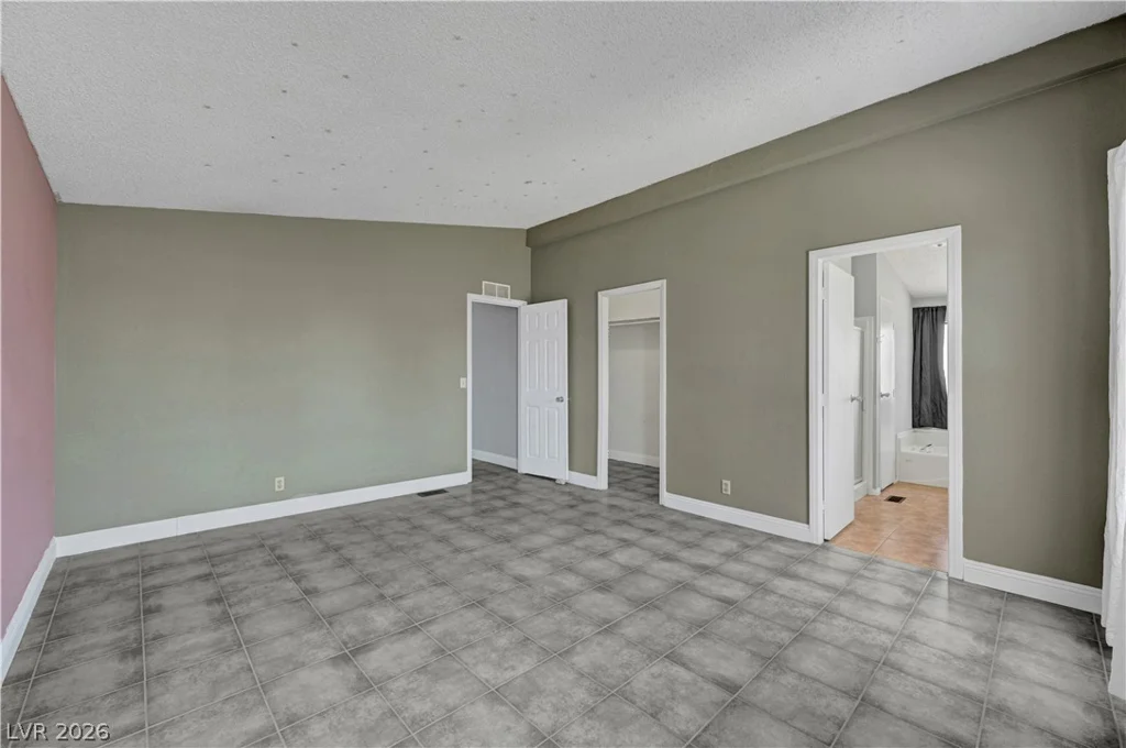 5997 Castlemont, Las Vegas, NV 89156