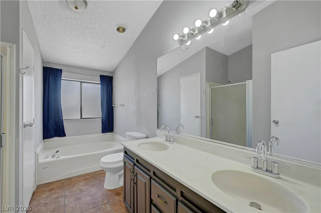 5997 Castlemont, Las Vegas, NV 89156