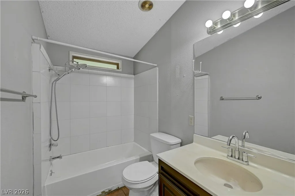 5997 Castlemont, Las Vegas, NV 89156
