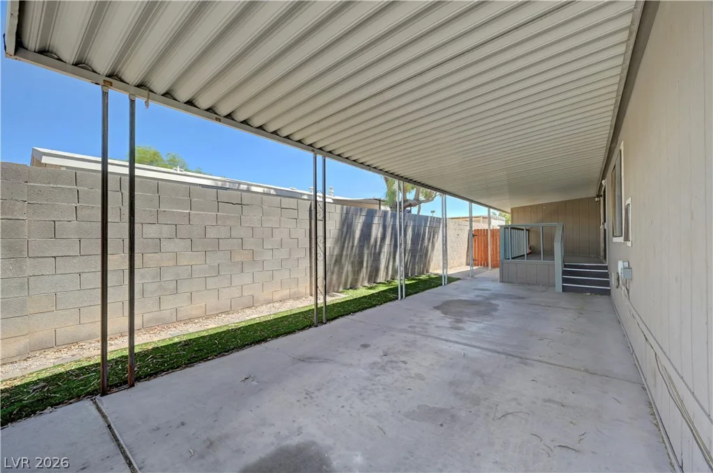 5997 Castlemont, Las Vegas, NV 89156