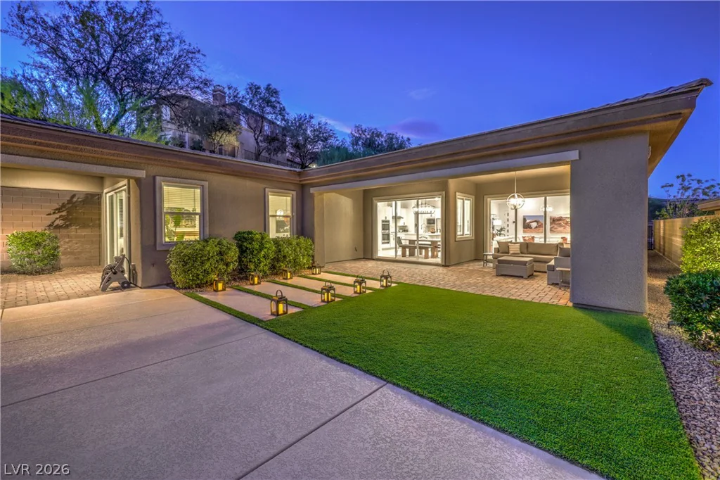 118 Reflection Cove, Henderson, NV 89011