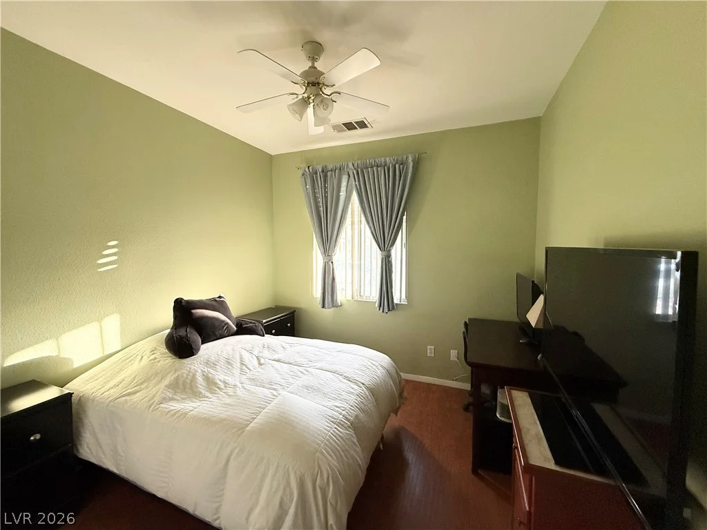 242 Pleasant Pebble, Henderson, NV 89074