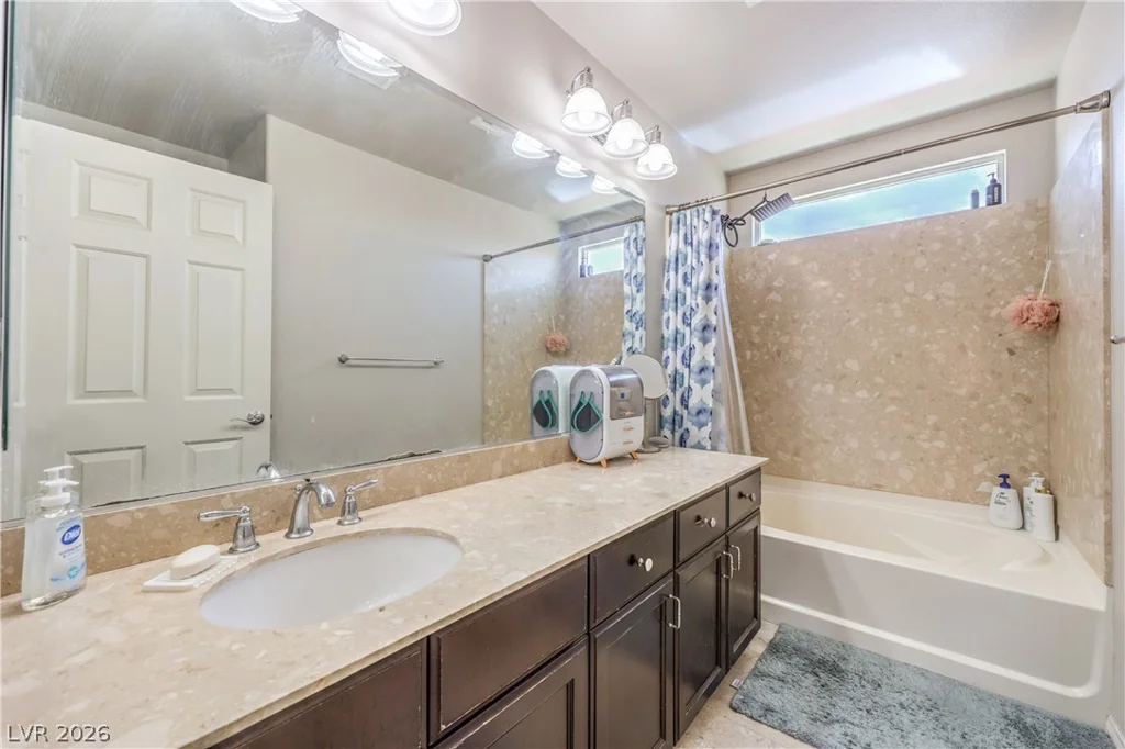 6042 Crown Palms, Las Vegas, NV 89139