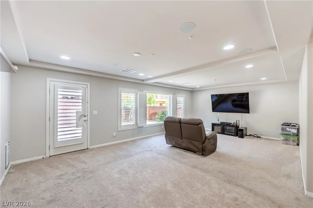 6042 Crown Palms, Las Vegas, NV 89139