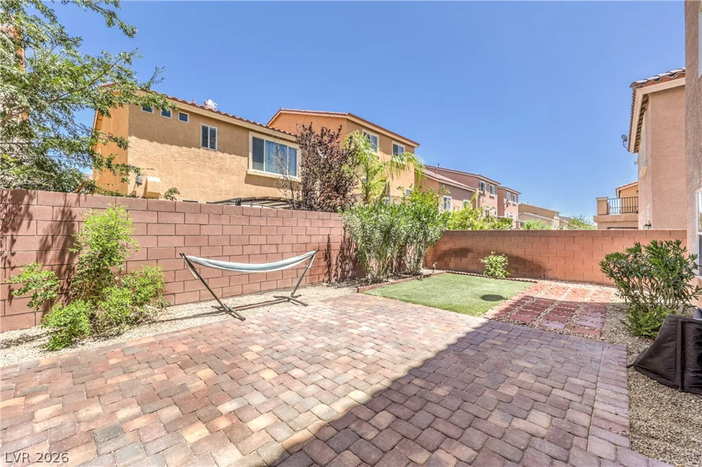 6042 Crown Palms, Las Vegas, NV 89139