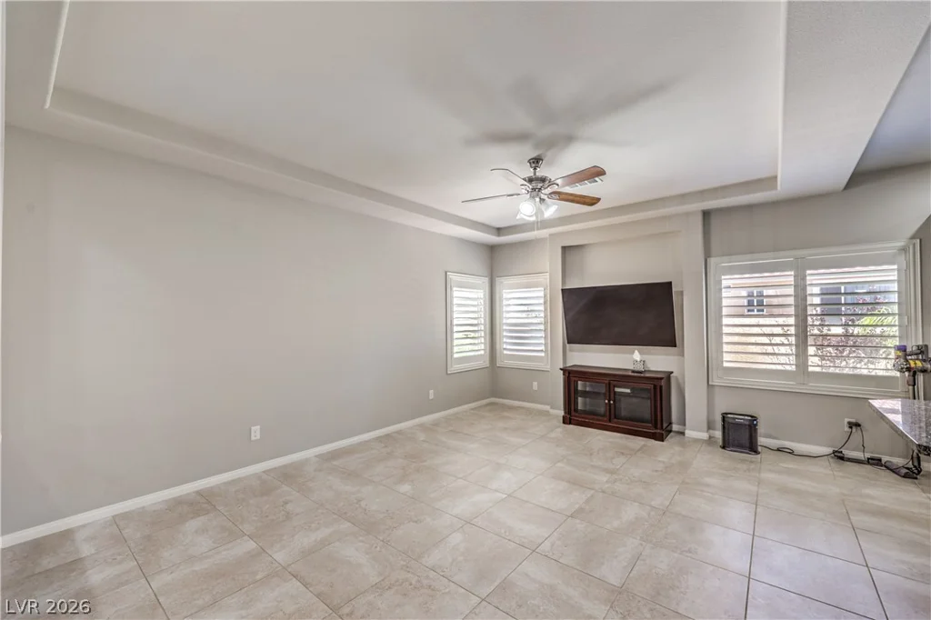 6042 Crown Palms, Las Vegas, NV 89139
