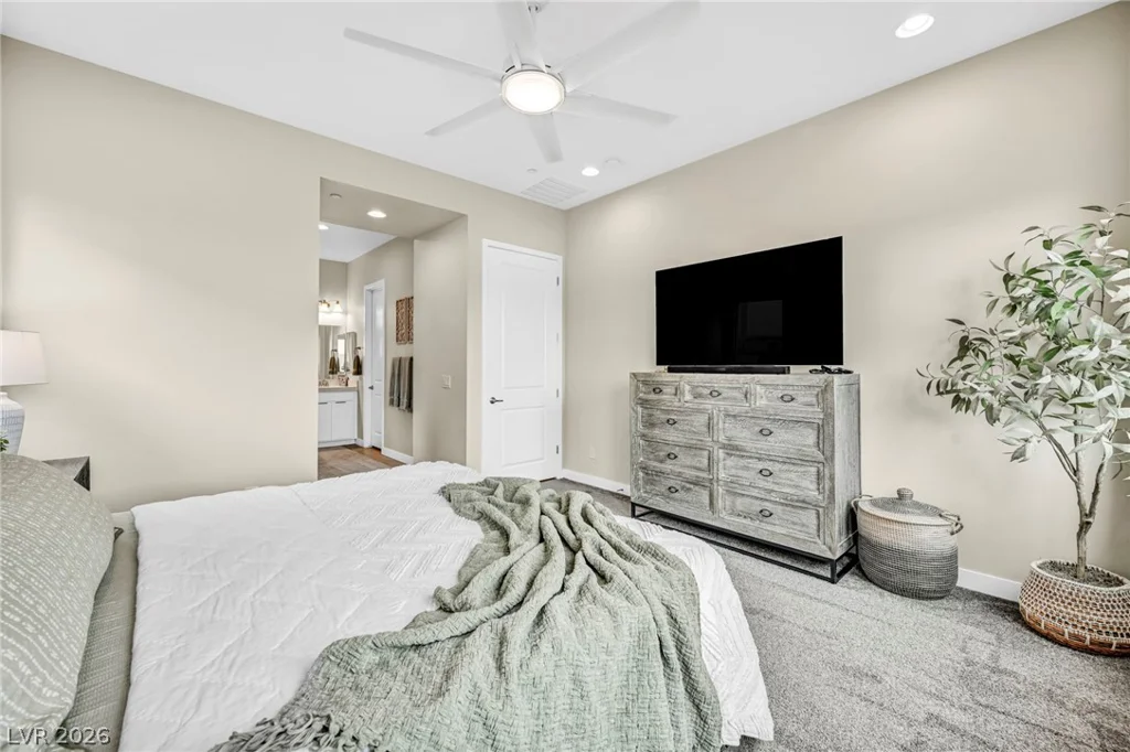 140 Royal Cascade, Henderson, NV 89011