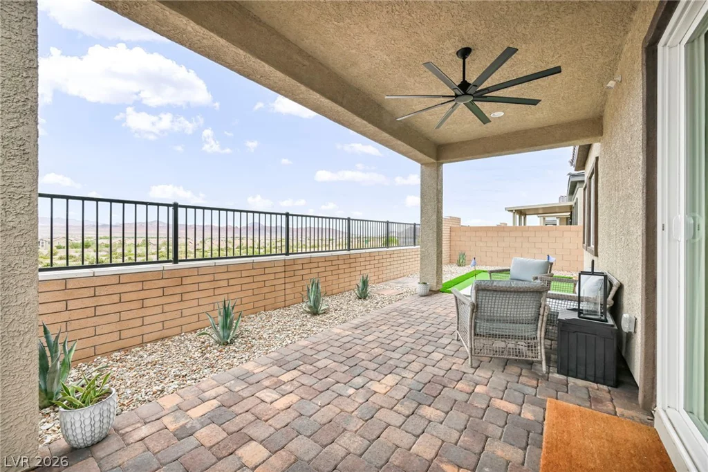 140 Royal Cascade, Henderson, NV 89011