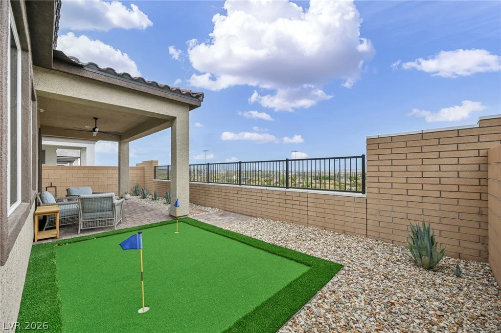 140 Royal Cascade, Henderson, NV 89011