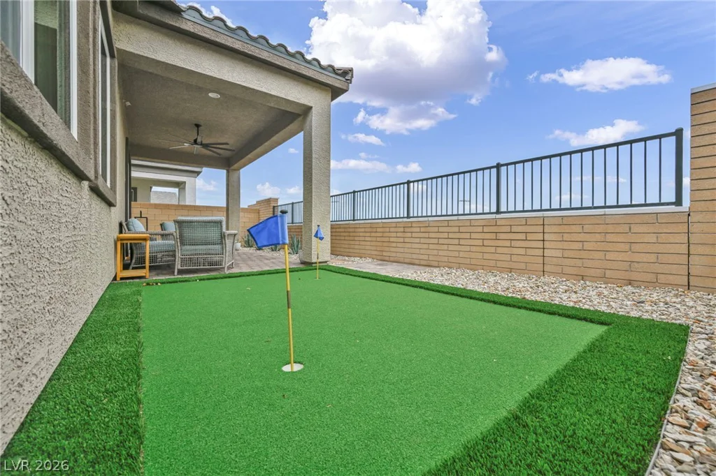140 Royal Cascade, Henderson, NV 89011