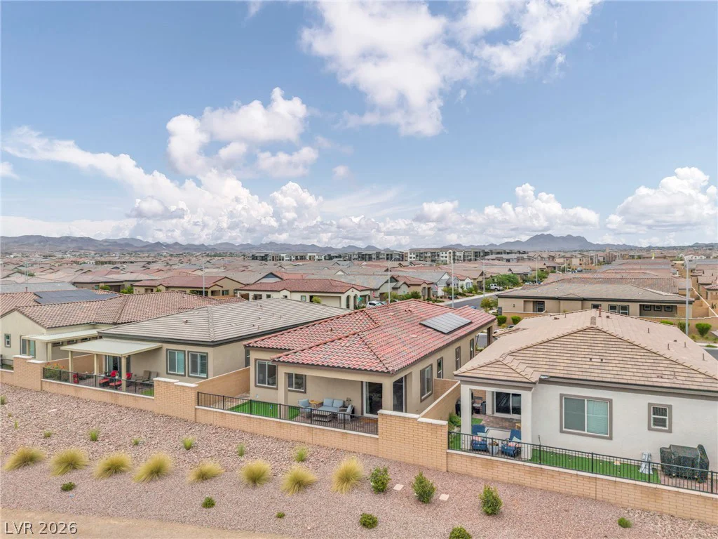 140 Royal Cascade, Henderson, NV 89011