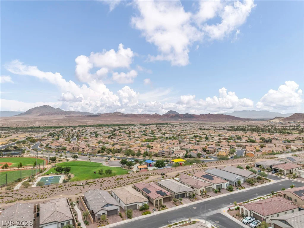 140 Royal Cascade, Henderson, NV 89011