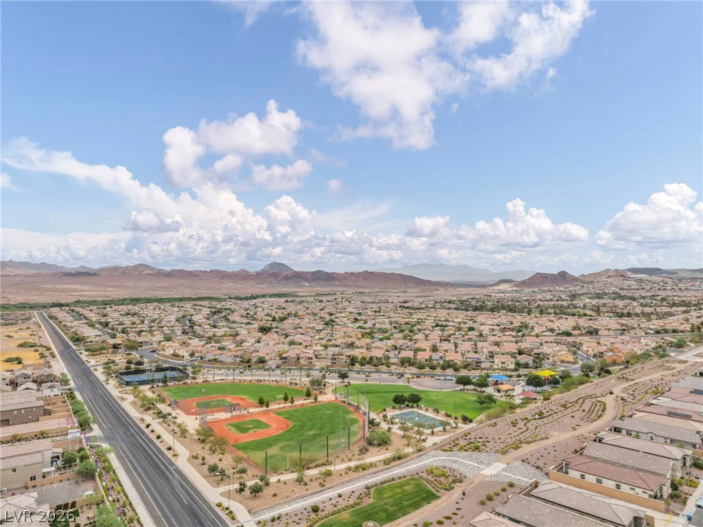140 Royal Cascade, Henderson, NV 89011