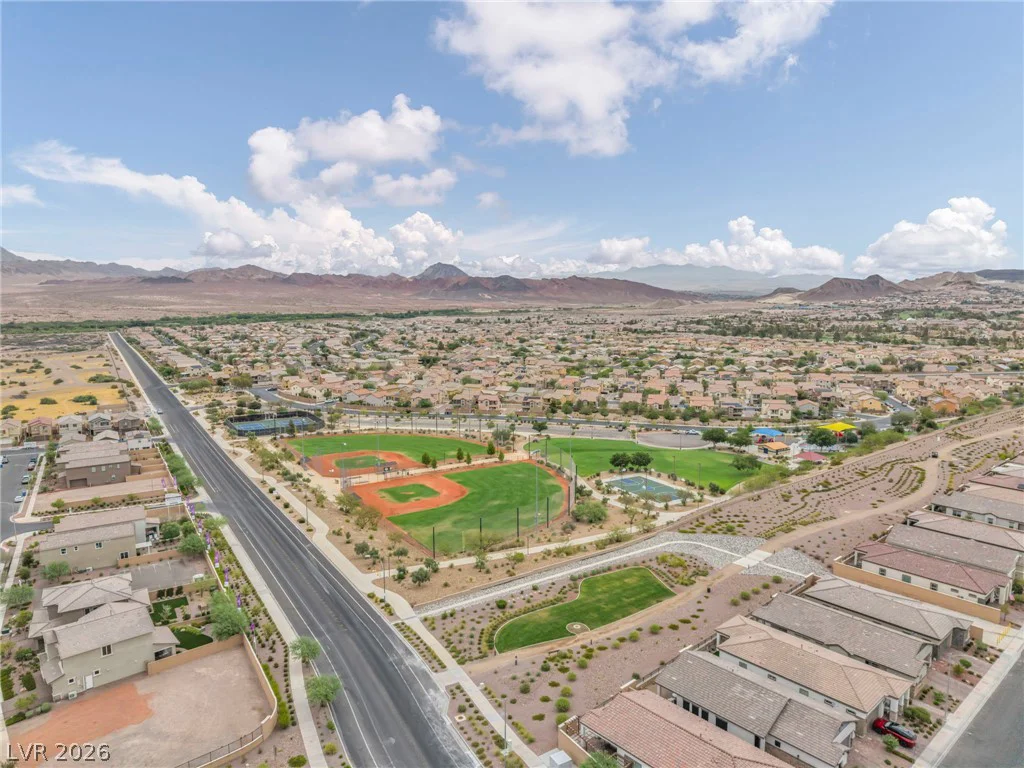 140 Royal Cascade, Henderson, NV 89011