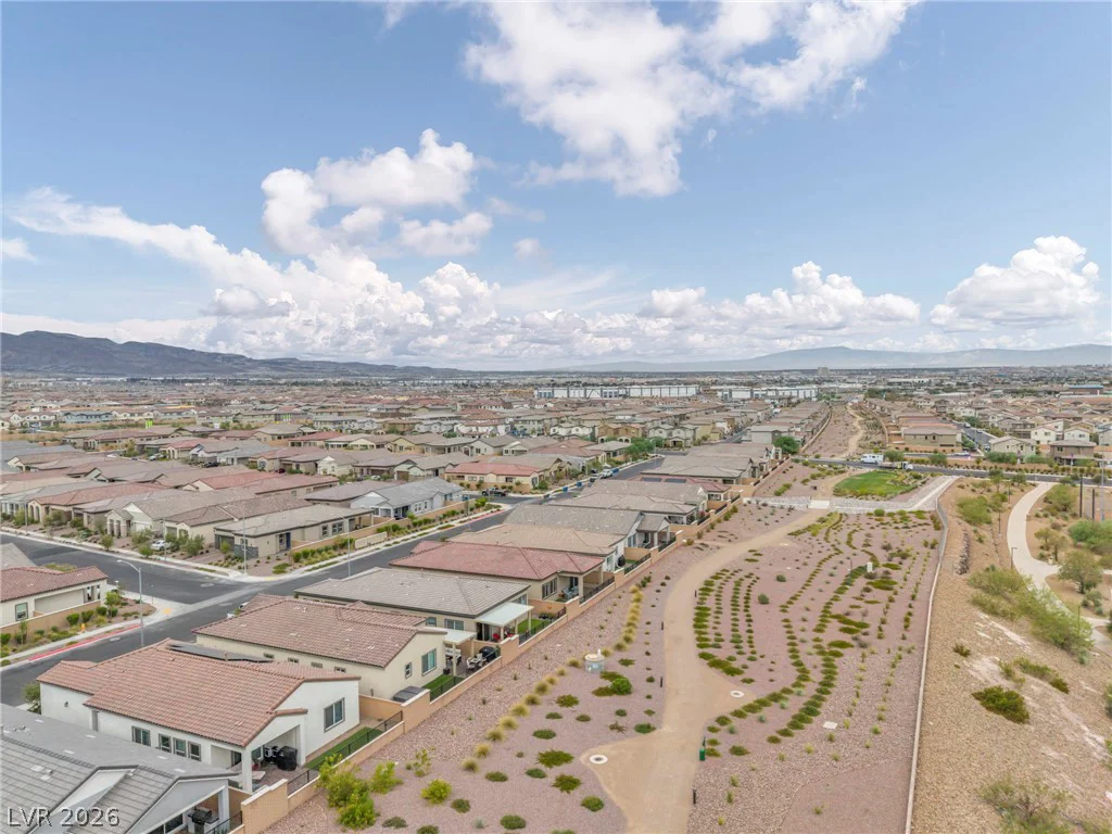 140 Royal Cascade, Henderson, NV 89011