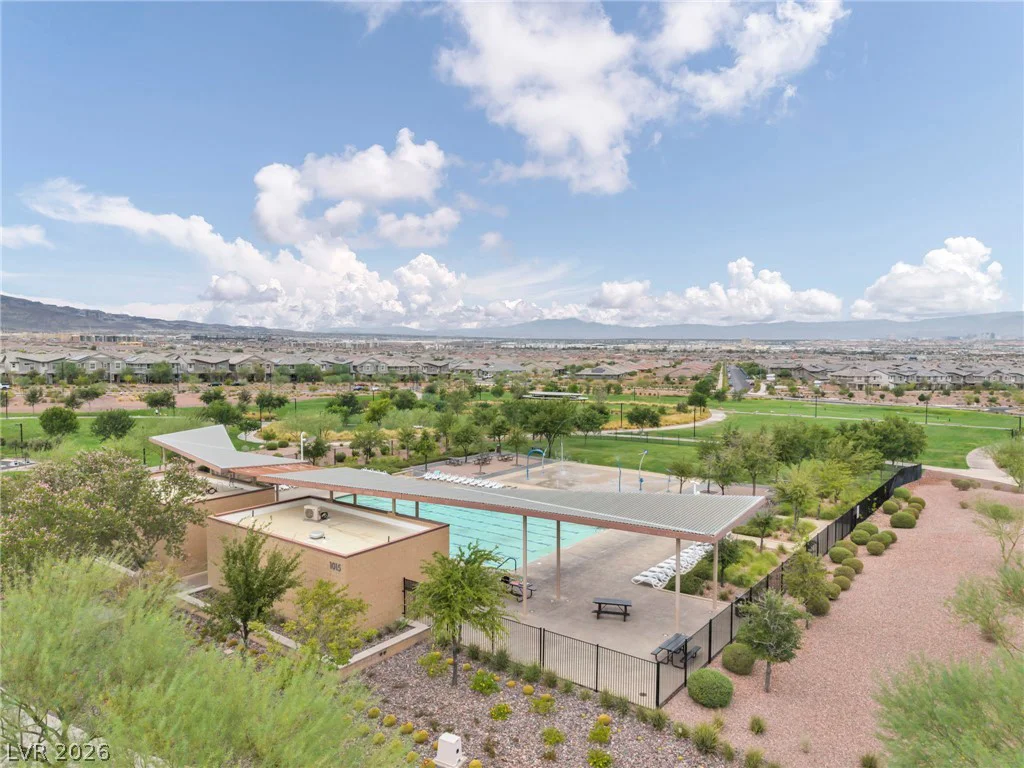 140 Royal Cascade, Henderson, NV 89011