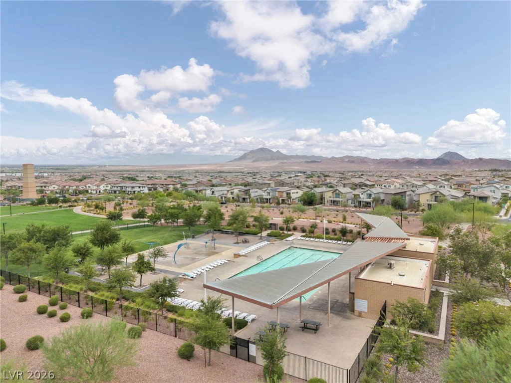 140 Royal Cascade, Henderson, NV 89011