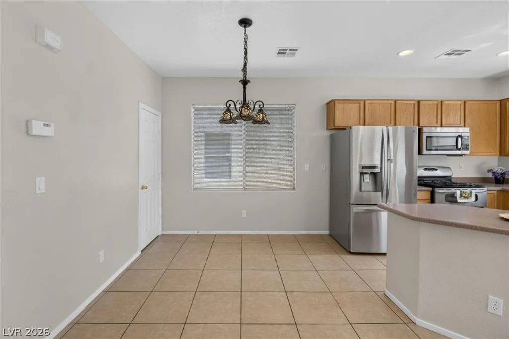 8032 Dancing Springs, Las Vegas, NV 89143