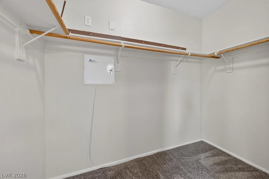 8032 Dancing Springs, Las Vegas, NV 89143