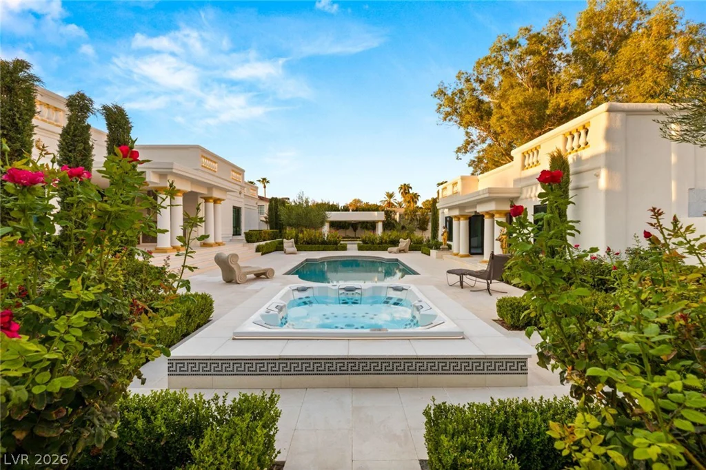 5950 Winding Canyon, Las Vegas, NV 89120