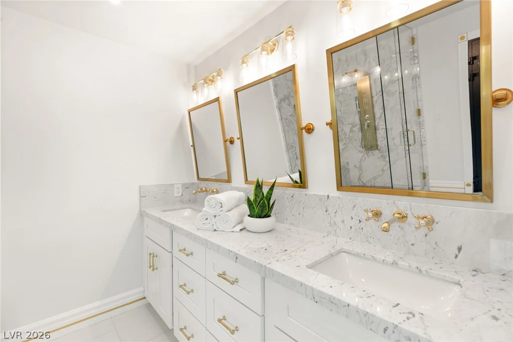 5950 Winding Canyon, Las Vegas, NV 89120