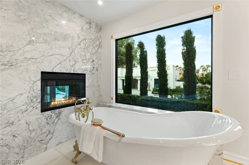 5950 Winding Canyon, Las Vegas, NV 89120