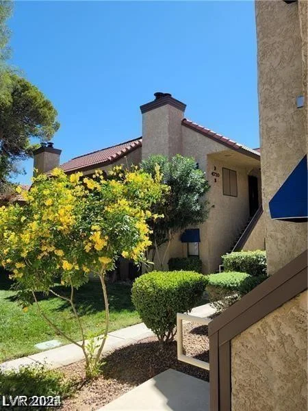 4720 Obannon, Las Vegas, NV 89102