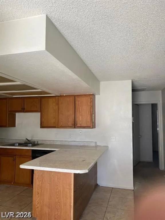 4720 Obannon, Las Vegas, NV 89102
