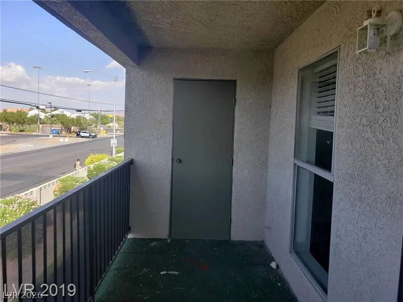 2981 Country Manor, Las Vegas, NV 89115