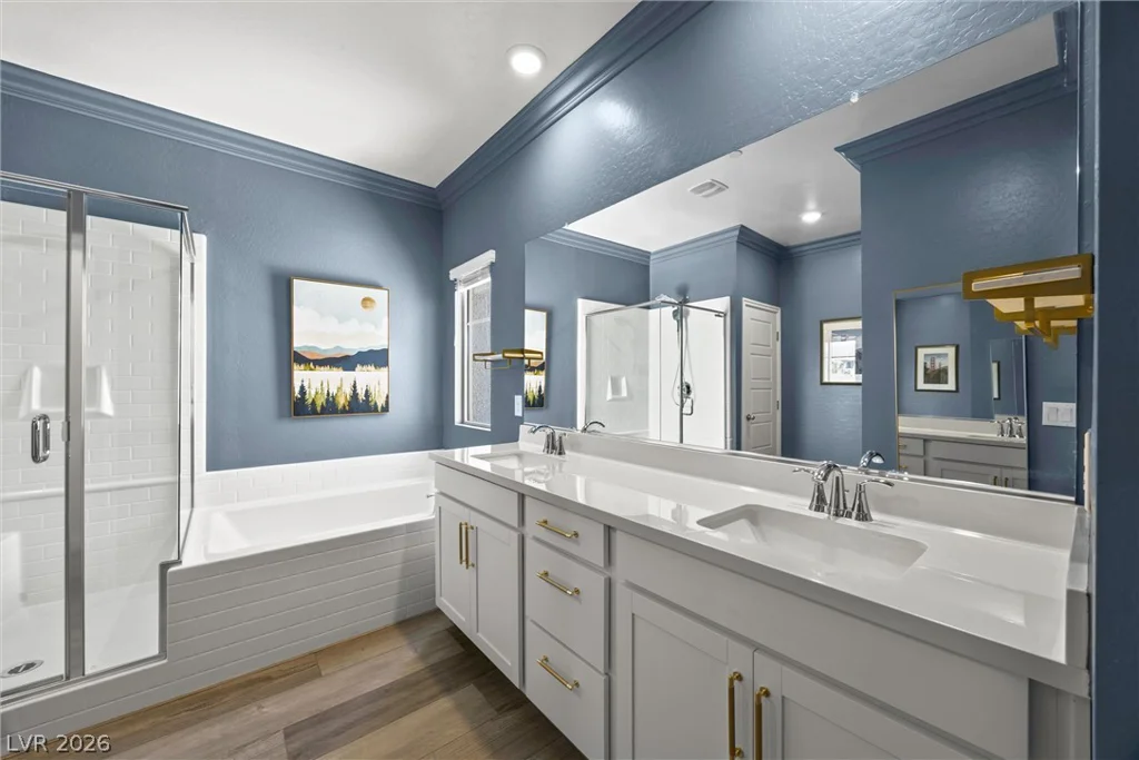 600 Carriage Hill, Las Vegas, NV 89138