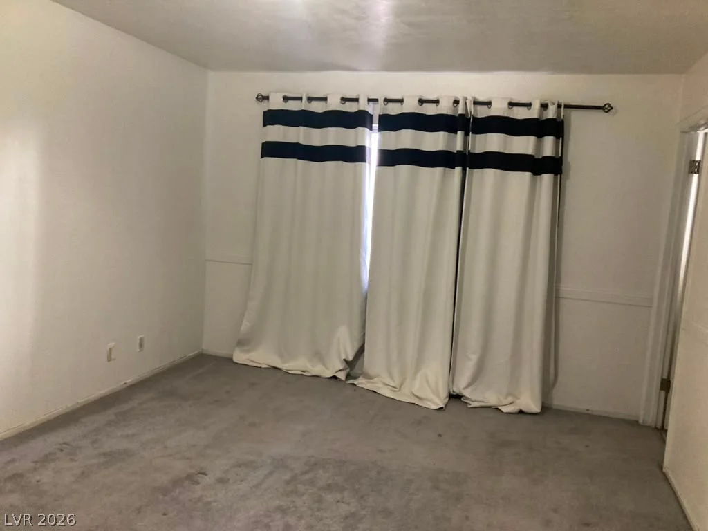 6801 High Bluff, Las Vegas, NV 89108