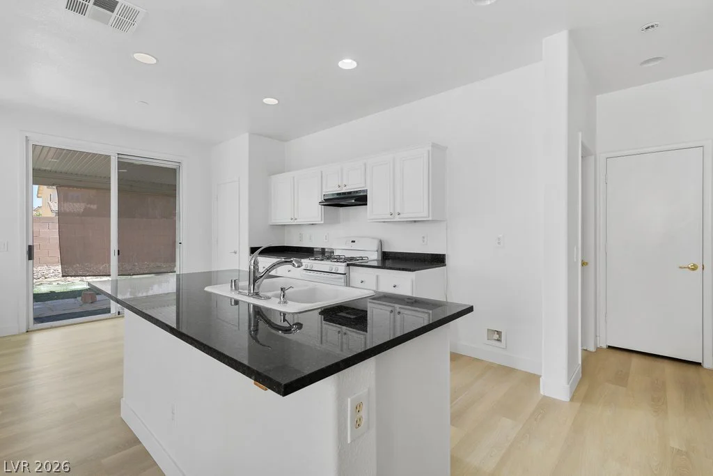 9538 Creedmoor, Las Vegas, NV 89148