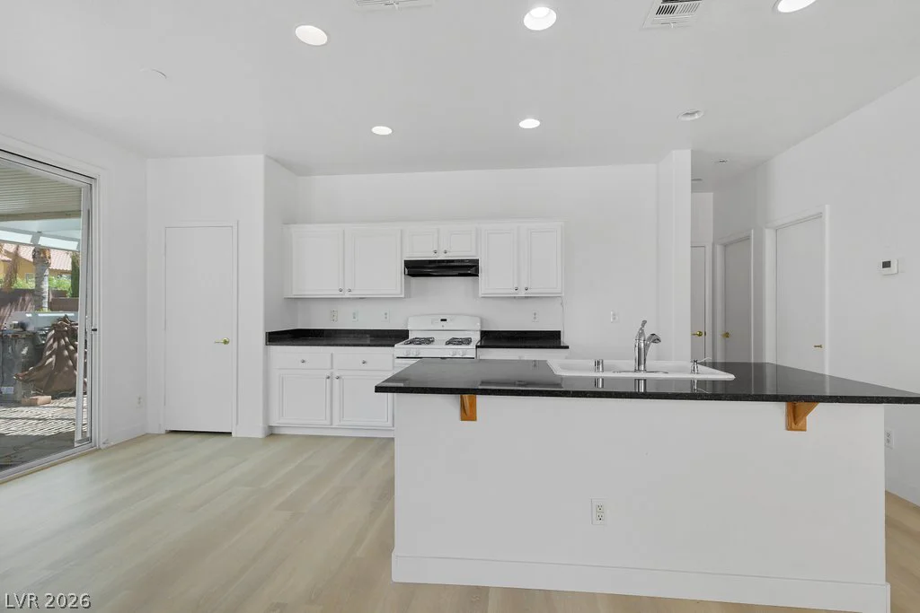 9538 Creedmoor, Las Vegas, NV 89148
