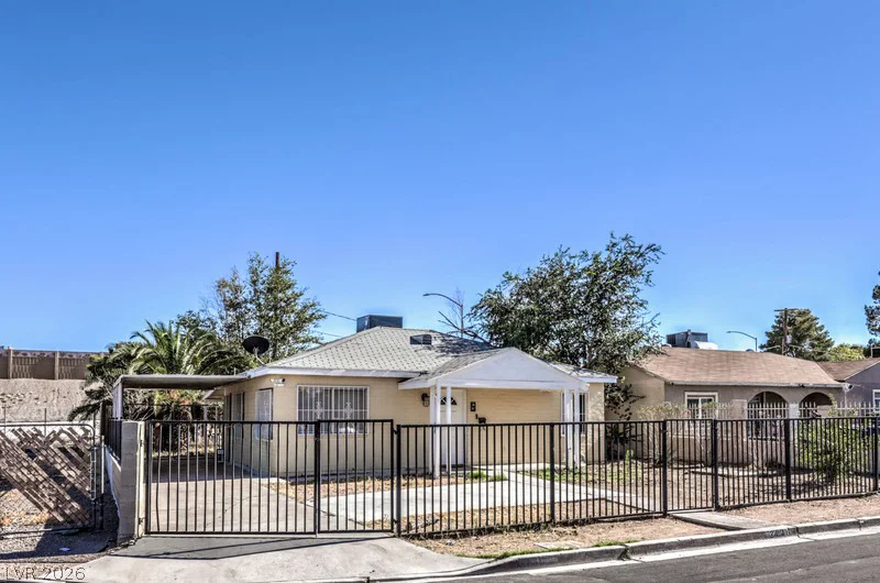2410 Poplar, Las Vegas, NV 89101