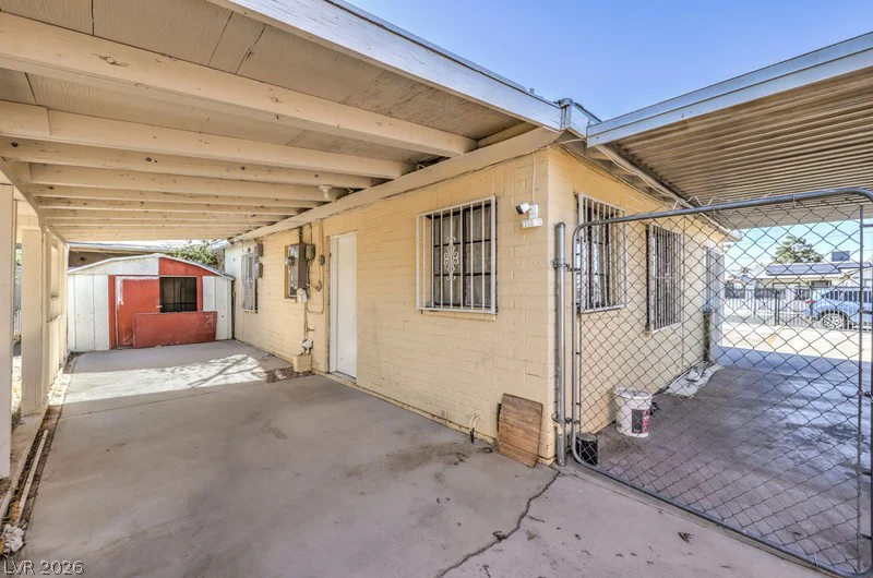 2410 Poplar, Las Vegas, NV 89101