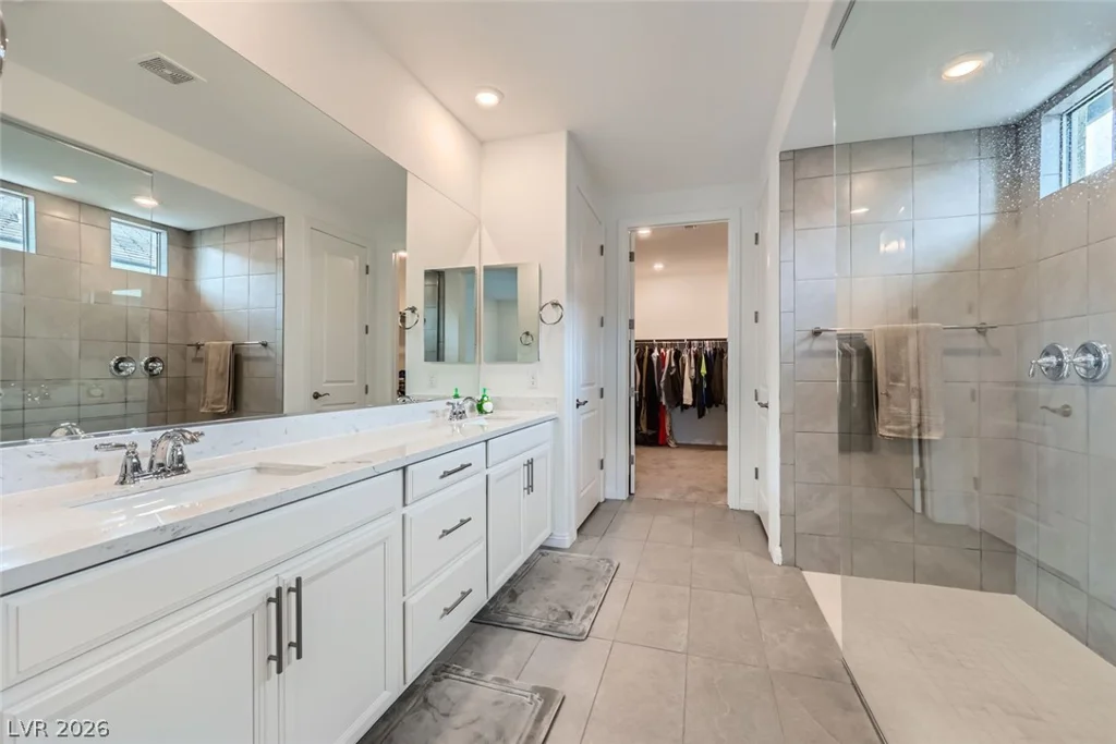 6519 Summershade, North Las Vegas, NV 89086