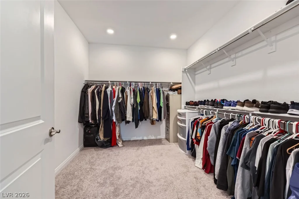 6519 Summershade, North Las Vegas, NV 89086