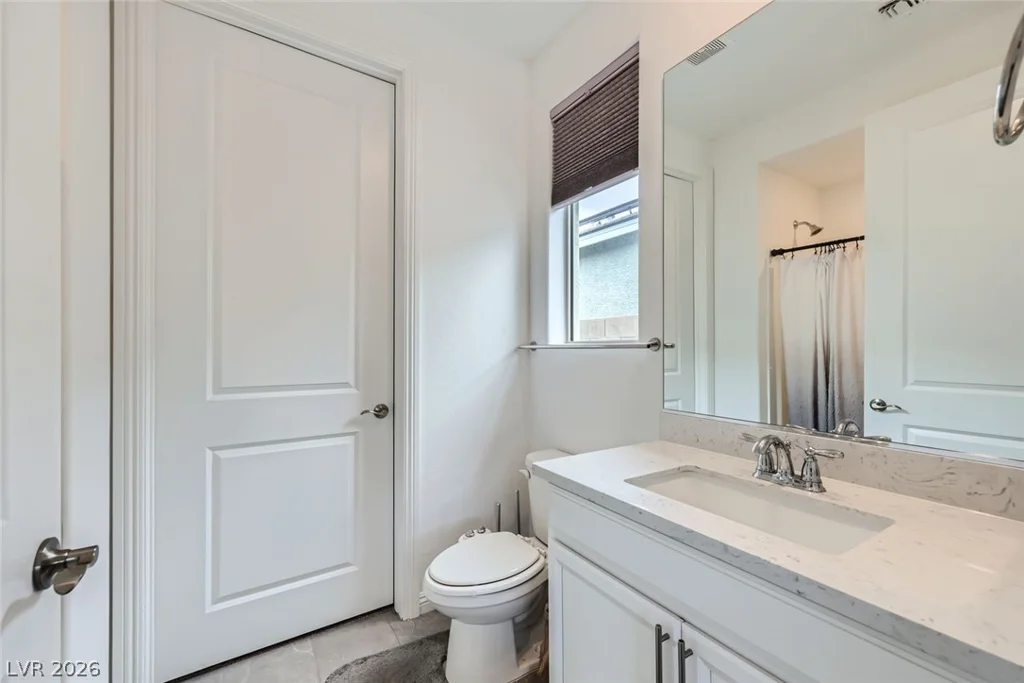 6519 Summershade, North Las Vegas, NV 89086