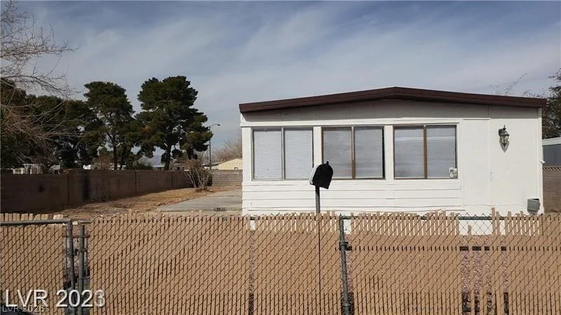 5556 Everglade, Las Vegas, NV 89142