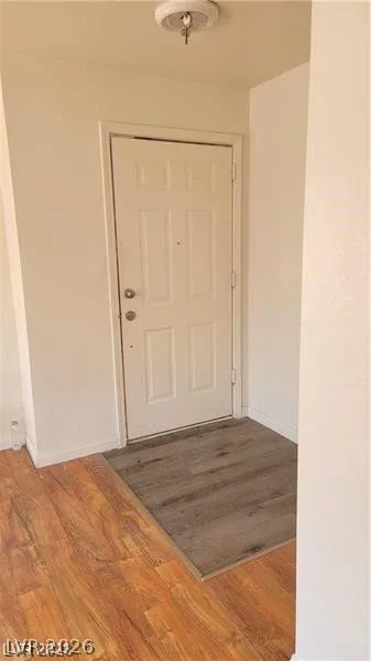 5556 Everglade, Las Vegas, NV 89142