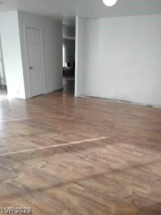 5556 Everglade, Las Vegas, NV 89142