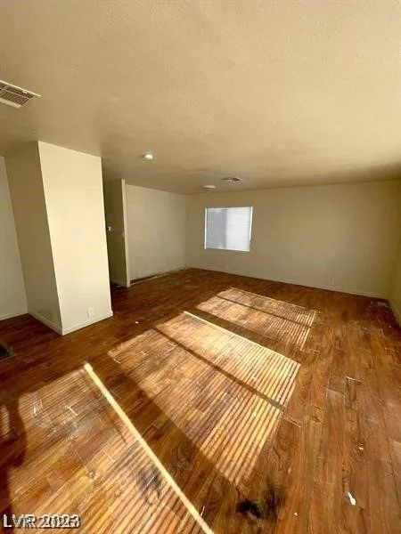5556 Everglade, Las Vegas, NV 89142