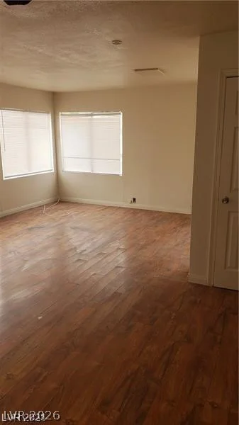 5556 Everglade, Las Vegas, NV 89142