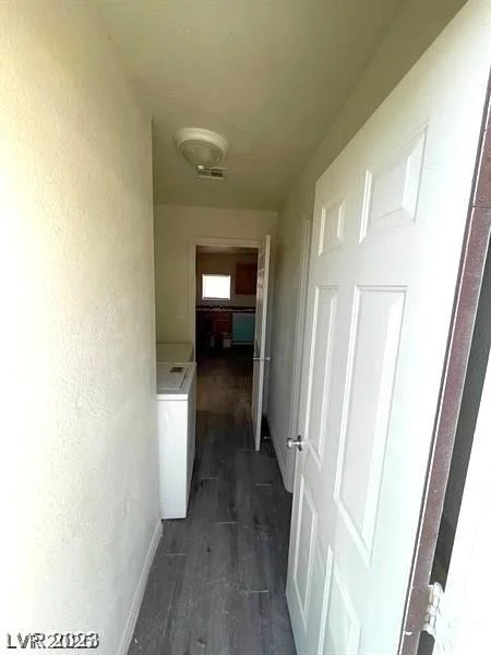 5556 Everglade, Las Vegas, NV 89142