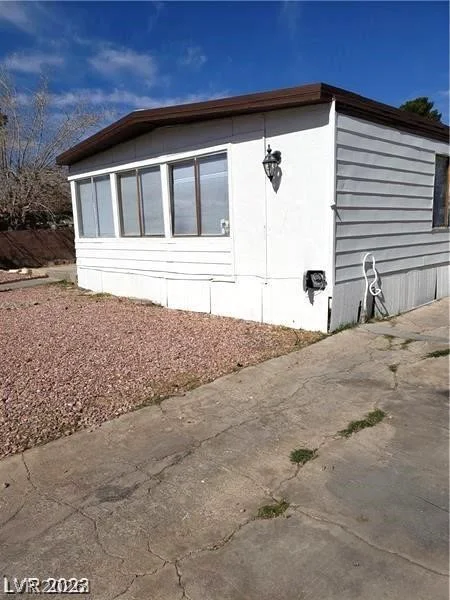 5556 Everglade, Las Vegas, NV 89142