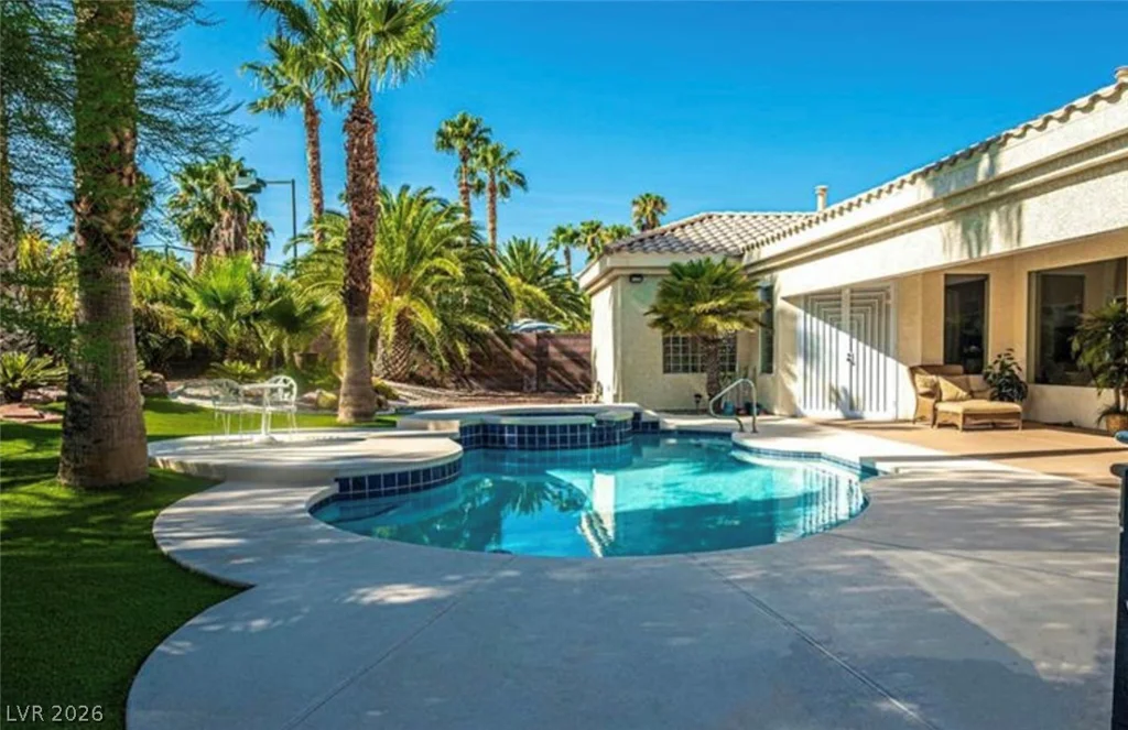 2875 Mountain Mist, Las Vegas, NV 89117
