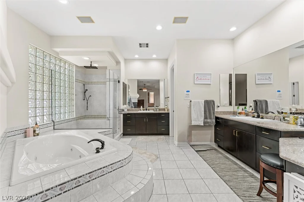 2875 Mountain Mist, Las Vegas, NV 89117