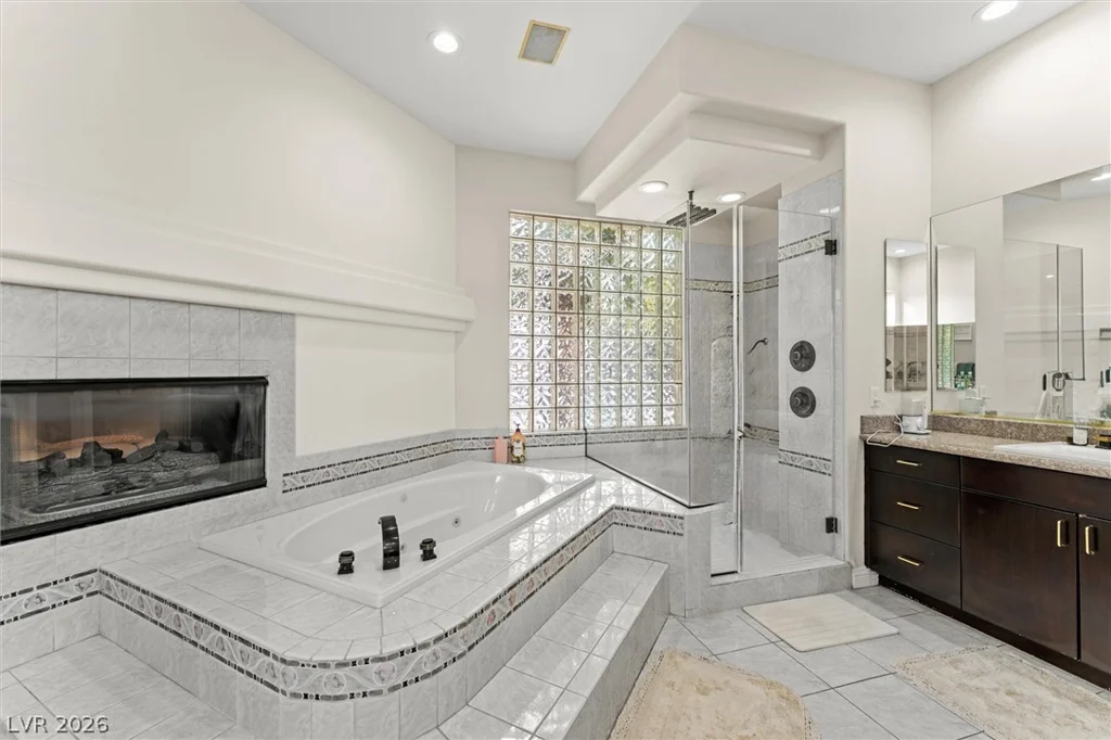 2875 Mountain Mist, Las Vegas, NV 89117