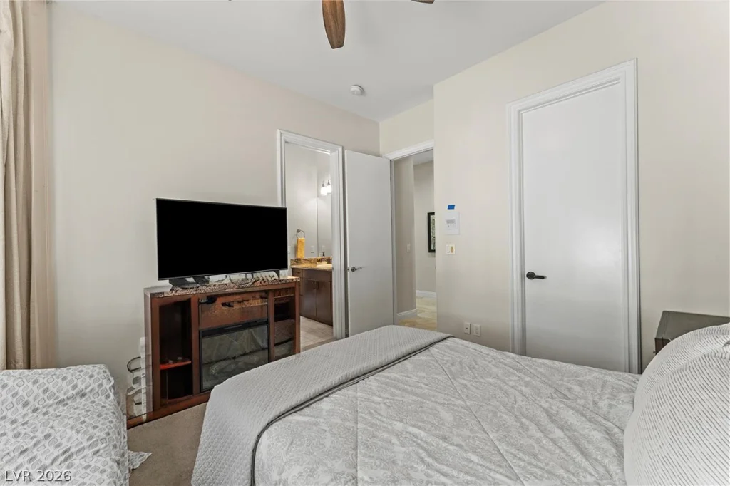 2875 Mountain Mist, Las Vegas, NV 89117