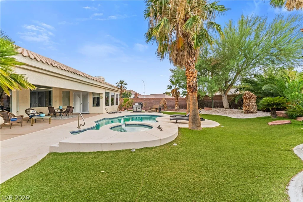 2875 Mountain Mist, Las Vegas, NV 89117